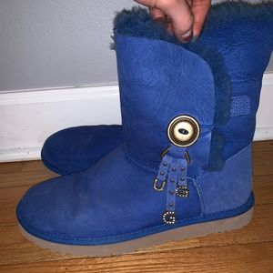 Blue uggs